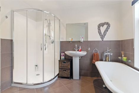 Photo of property in 1 Ritchie Street, Te Aroha, 3320