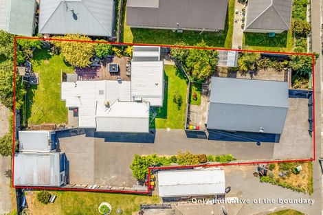 Photo of property in 64 Cuffs Road, Wainoni, Christchurch, 8061