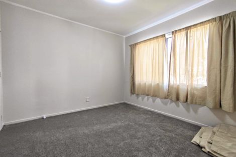 Photo of property in 2/4 Martha Lane, Weymouth, Auckland, 2103