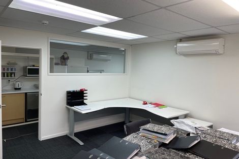 Photo of property in 41a Sawyers Arms Road, Northcote, Christchurch, 8052