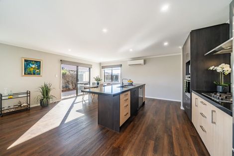 Photo of property in 16 Te Punga Road, Wallaceville, Upper Hutt, 5018