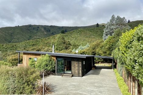 Photo of property in 11a Moana Heights, Waikawa, Picton, 7220