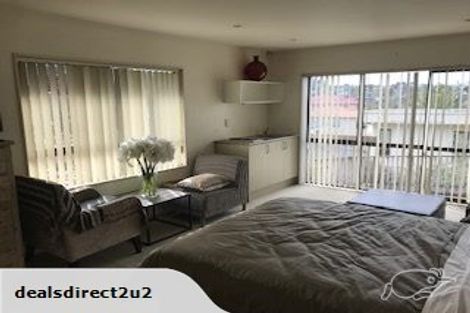 Photo of property in 26a Woodstock Road, Forrest Hill, Auckland, 0620