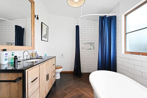 Photo of property in 14 Pukeko Street, Frankton, Hamilton, 3204