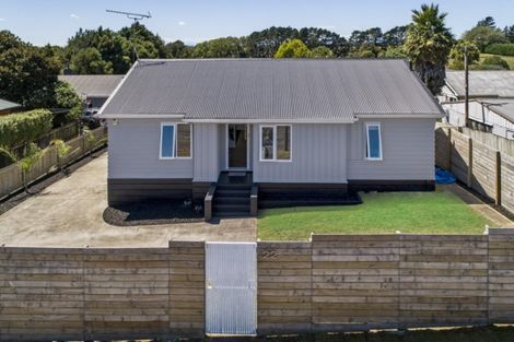 Photo of property in 22 Buchanan Road, Kingseat, Papakura, 2580