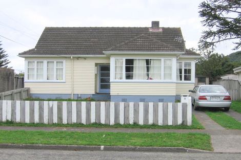 Photo of property in 3 Compton Crescent, Taita, Lower Hutt, 5011