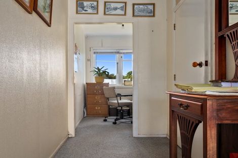 Photo of property in 38 Dumfries Road, Tokoroa, 3420