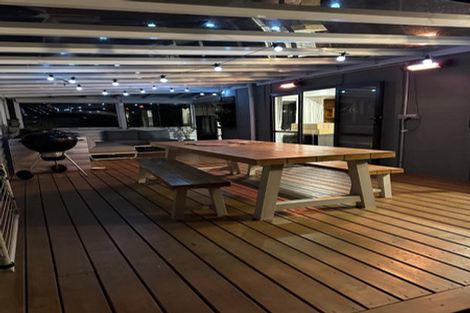 Photo of property in 1/160 Glamorgan Drive, Torbay, Auckland, 0630