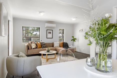 Photo of property in 6/60 Birkdale Road, Birkdale, Auckland, 0626