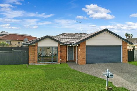 Photo of property in 323 Mahia Road, Weymouth, Auckland, 2103