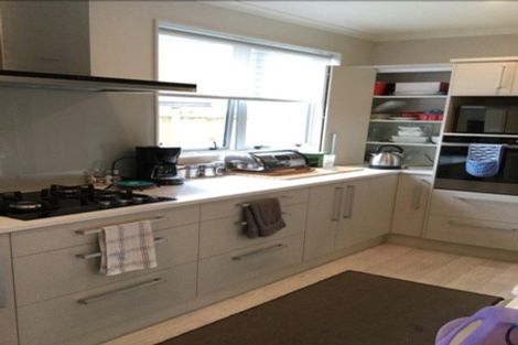 Photo of property in 4 Costa Viva Crescent, Karaka, Papakura, 2113