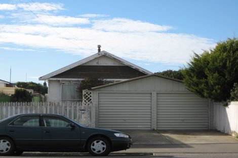 Photo of property in 99 Oram Avenue, New Brighton, Christchurch, 8061