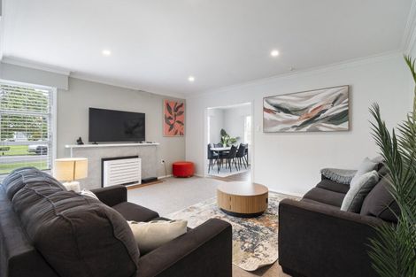 Photo of property in 6 Ruha Street, West End, Palmerston North, 4412