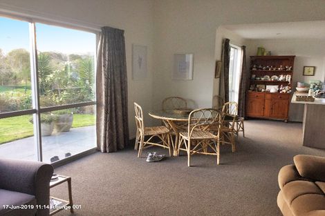 Photo of property in 17 Old Woodcocks Road, Kaipara Flats, Warkworth, 0981