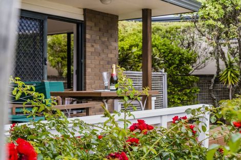 Photo of property in 31 Gilberd Place, Torbay, Auckland, 0630