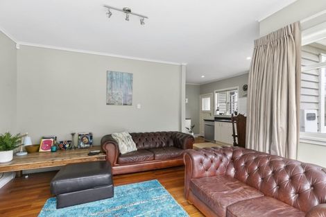 Photo of property in 489 Ohiro Road, Brooklyn, Wellington, 6021