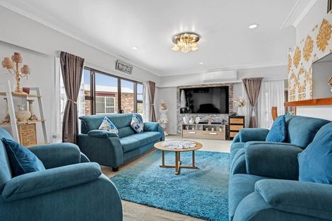 Photo of property in 57 Rosella Road, Mangere East, Auckland, 2024