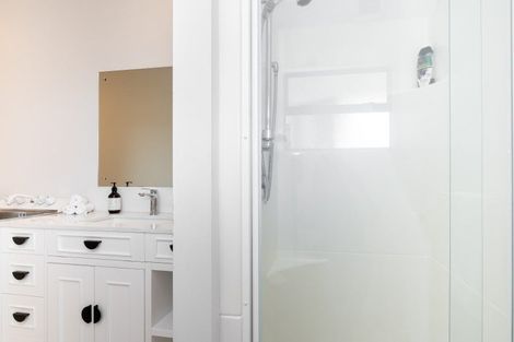 Photo of property in 55a Lucknow Road, Havelock North, 4130