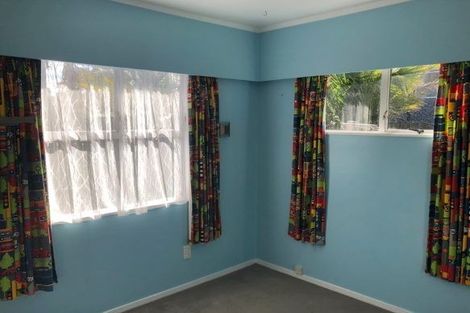 Photo of property in 1 Moa Place, Onerahi, Whangarei, 0110