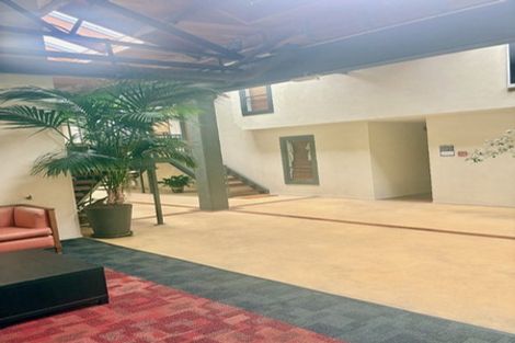 Photo of property in Metro Apartments, 21/220 Thorndon Quay, Pipitea, Wellington, 6011