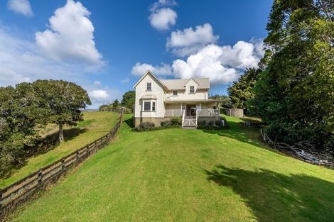 Photo of property in 171 Pinchgut Road, Kaukapakapa, 0873