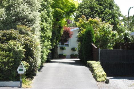 Photo of property in 16a Dunrobin Place, Avonhead, Christchurch, 8042