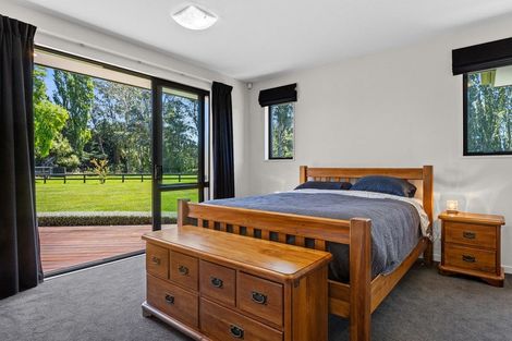 Photo of property in 33 Langes Road, Marshland, Christchurch, 8051