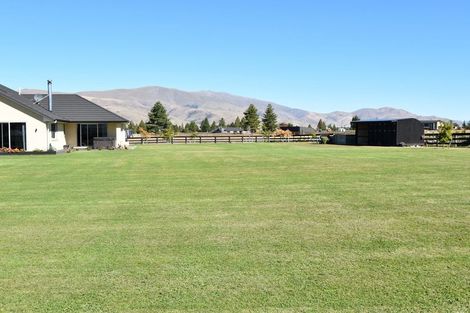 Photo of property in 4 The Drive, Twizel, 7999