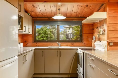 Photo of property in 33 Bodmin Terrace, Camborne, Porirua, 5026