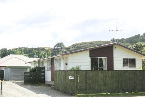 Photo of property in 41a Gemstone Drive, Birchville, Upper Hutt, 5018