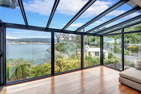 Photo of property in 2 Doon Street, Vauxhall, Dunedin, 9013