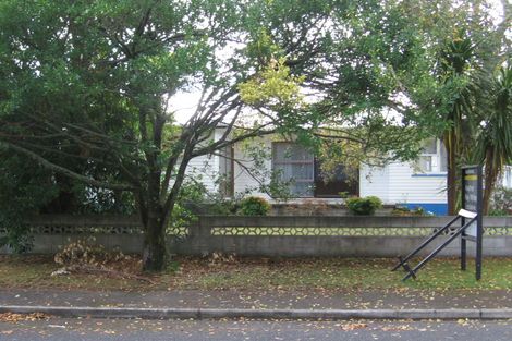 Photo of property in 17 Brennan Avenue, Te Atatu Peninsula, Auckland, 0610
