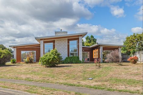 Photo of property in 7 Kilsby Place, Levin, 5510