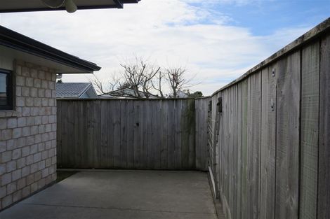 Photo of property in 1 Martin Harvey Street, Levin, 5510