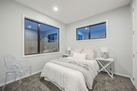 Photo of property in 22 Lewis Younie Road, Kumeu, 0810