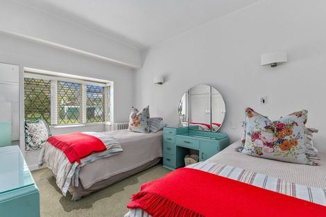 Photo of property in 40 Takinga Street, Mourea, Rotorua, 3074