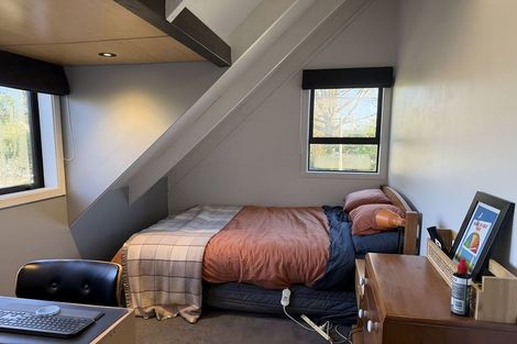 Photo of property in 1 Swithland Place, Avonhead, Christchurch, 8042