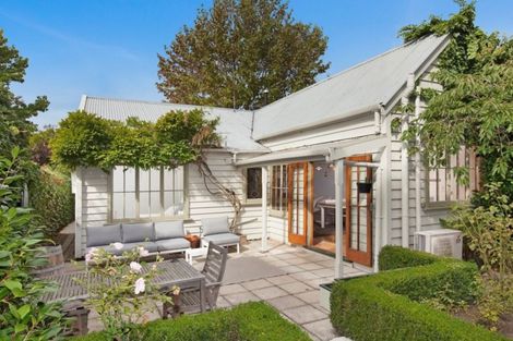 Photo of property in 137 Springfield Road, St Albans, Christchurch, 8014