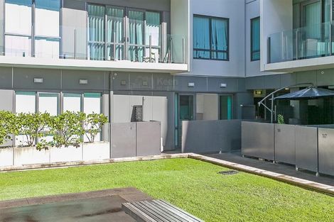 Photo of property in The Docks Apartments, 113/2 Dockside Lane, Auckland Central, Auckland, 1010