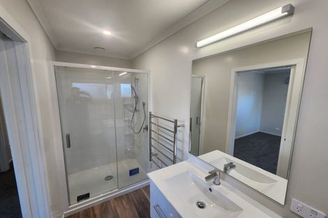 Photo of property in 14a Garrison Street, Carterton, 5713