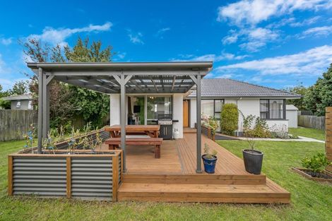 Photo of property in 35 Avro Crescent, Hornby, Christchurch, 8042