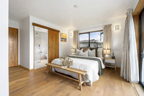 Photo of property in 1/233 Eskdale Road, Birkenhead, Auckland, 0626