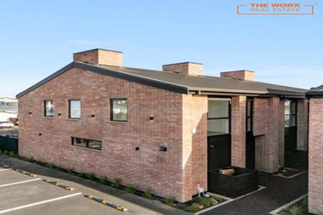 Photo of property in 1/17 Matapouri Road, Mangere Bridge, Auckland, 2022