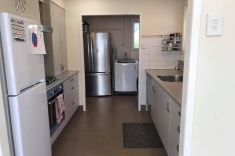 Photo of property in 77 Pembroke Street, Westown, New Plymouth, 4310