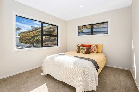 Photo of property in 41 Farnworth Terrace, Glenside, Wellington, 6037