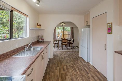 Photo of property in 80b Elizabeth Street, Waikanae, 5036