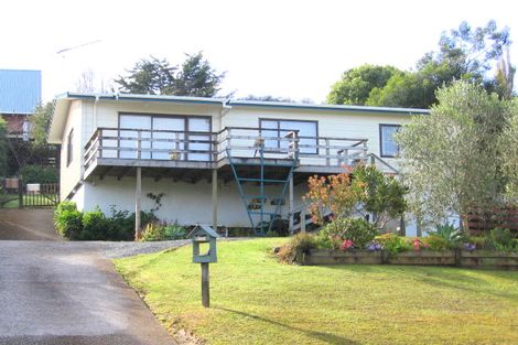 Photo of property in 165 Mahurangi East Road, Snells Beach, 0920