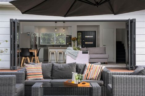 Photo of property in 11 Waimanu Place, Point Wells, Warkworth, 0986