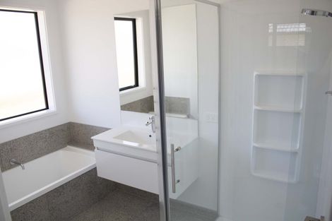 Photo of property in 205 Te Okuroa Drive, Papamoa, 3118