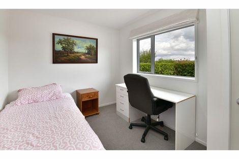 Photo of property in 8 Bayview Park Lane, Orewa, 0931